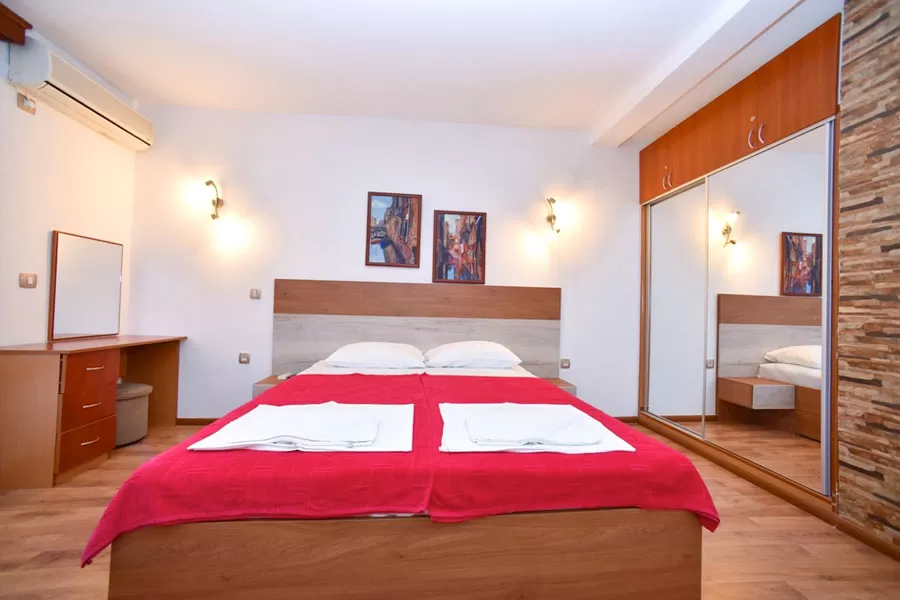 Dimic-Studio 03_01.jpg